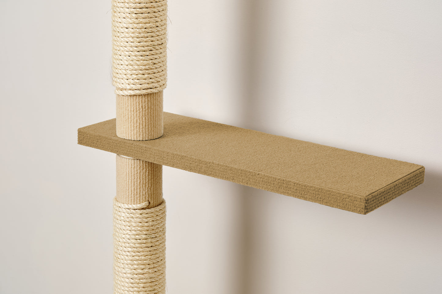 ISO PUU | askelmataso B